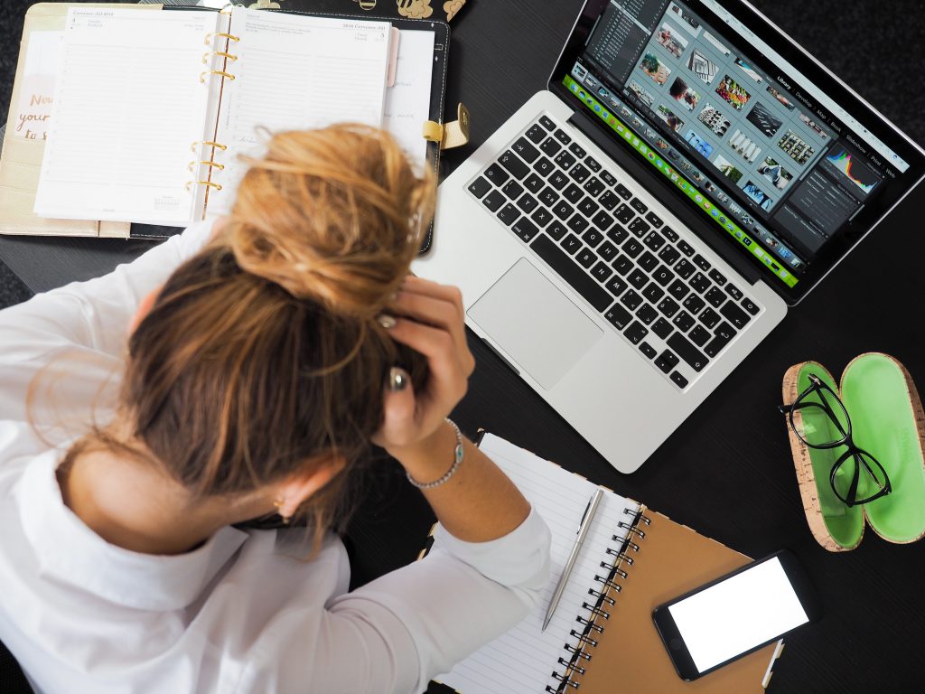 5 Ways to Calm the Mind Before a Big Meeting